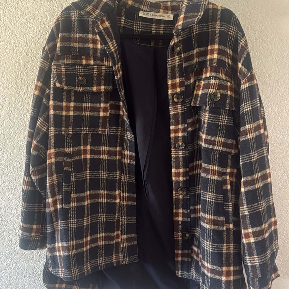 12th Tribe flannel jacket size M/L